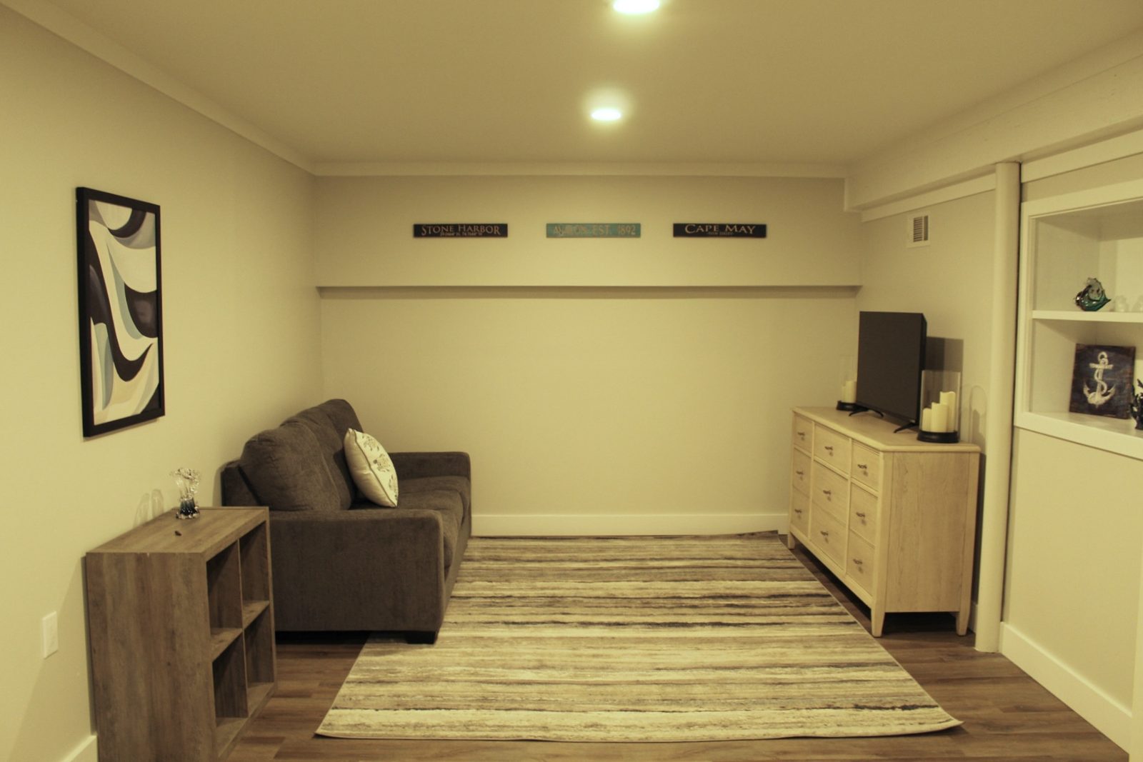 Basement sitting area inside The Shore Tide House